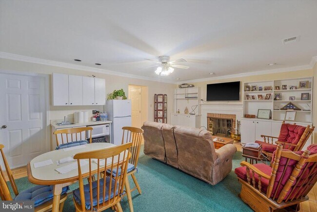 Photo - 105 Huckleberry Dr