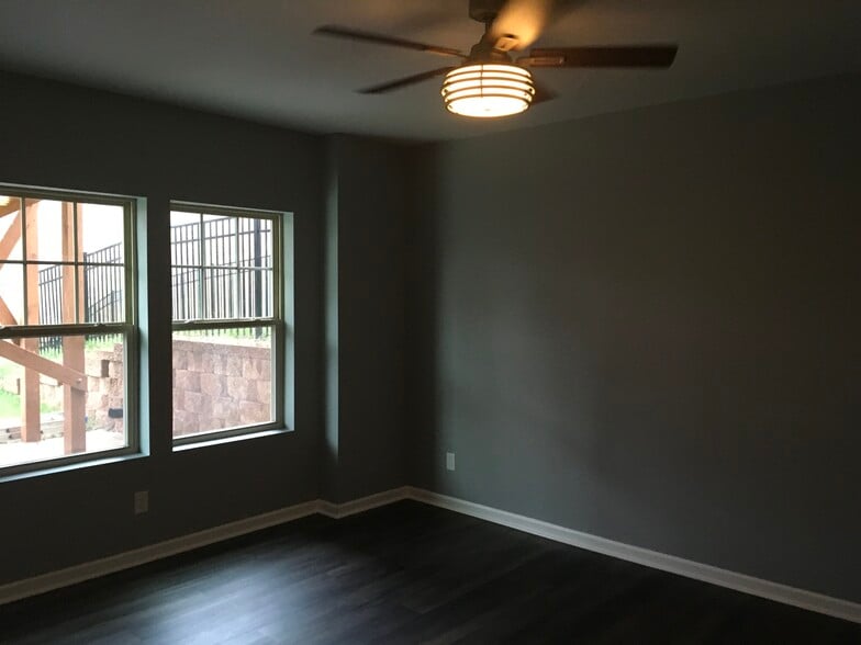 2908 Historic Cir