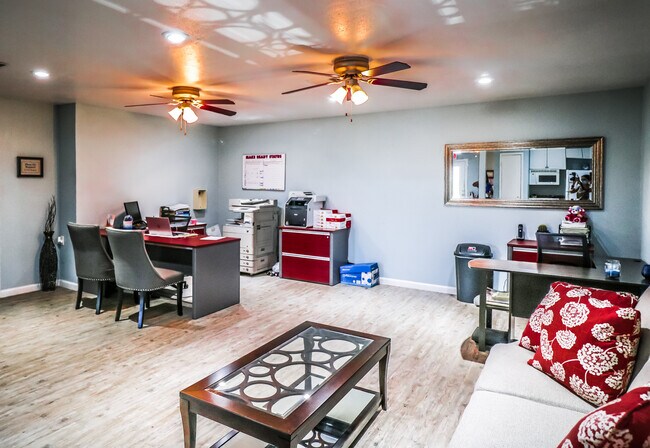Photo - The Crossings at 31st Street Apartments