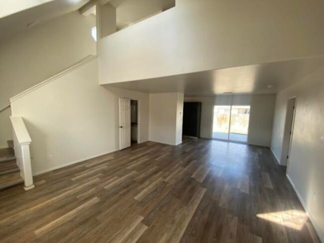 Photo - Awesome Home with Tons of Upgrades!!