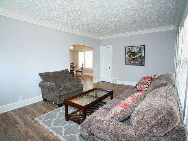 Photo - 3698 Menlo Rd Unit 3700 Menlo Road