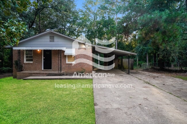 Building Photo - 912 Old Oak Dr
