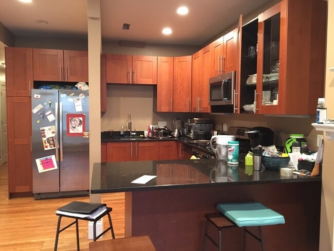 Photo - 23 Saint Lukes Rd Unit 2