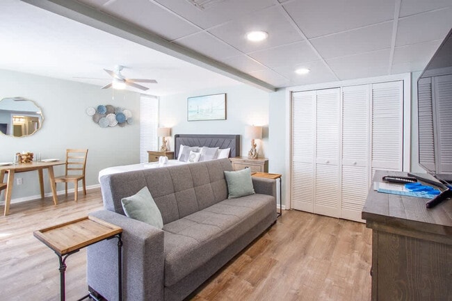 Photo - 10517 Front Beach Rd Unidad FL8-ID1354971P