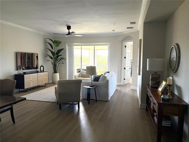 5122 Manorwood Dr Unit 4B