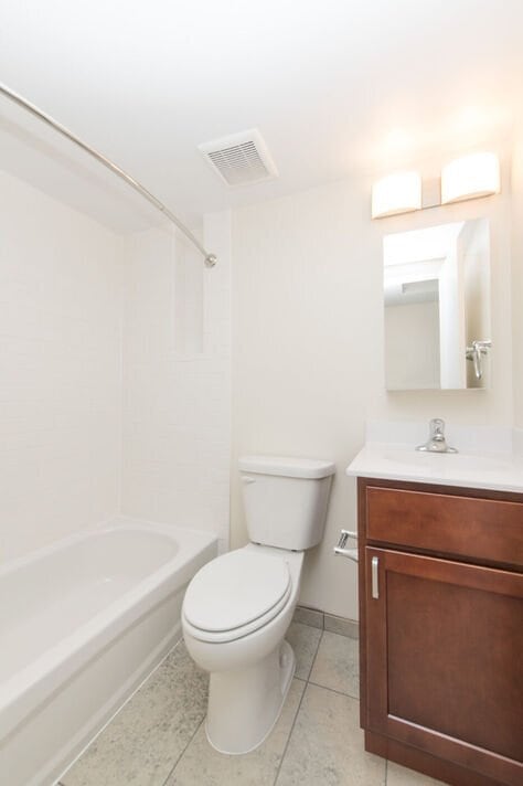 Photo - 641 Hamlin St NE Unit 4