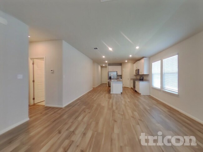 Photo - 5540 Shasta Pl