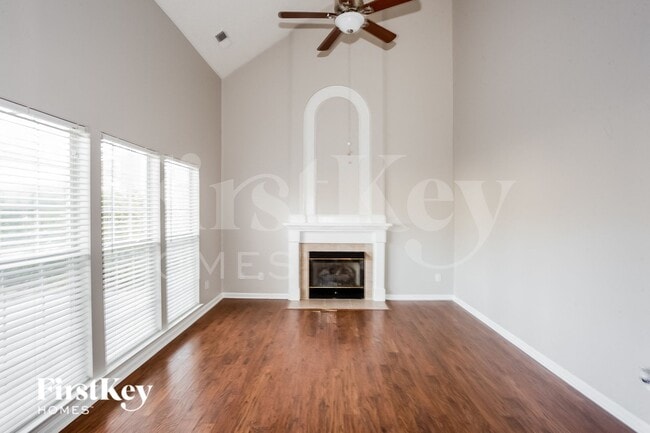 Photo - 6115 Downfield Wood Dr