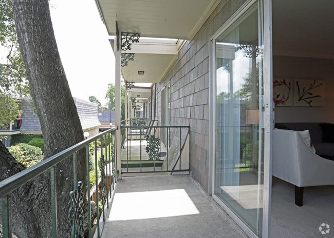 Brittany Place Apartments