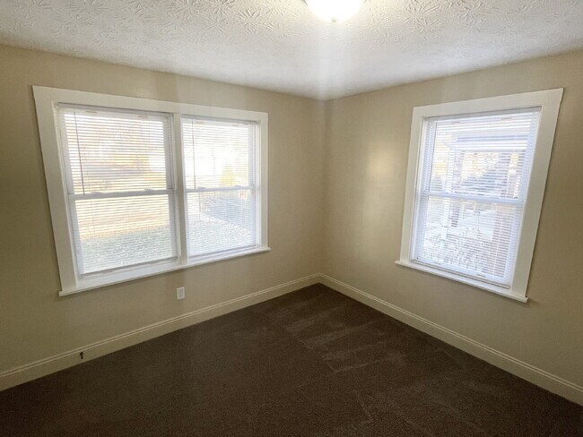 Photo - 3 Bedroom Home  with huge, 2-car garage/workshop combo (has electricity)