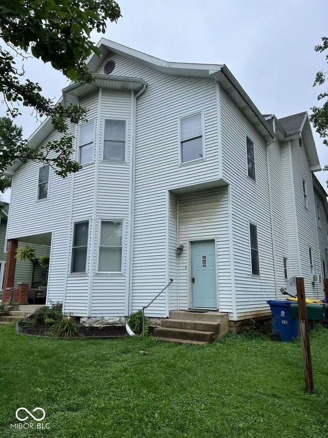 Photo - 721 E Seminary St
