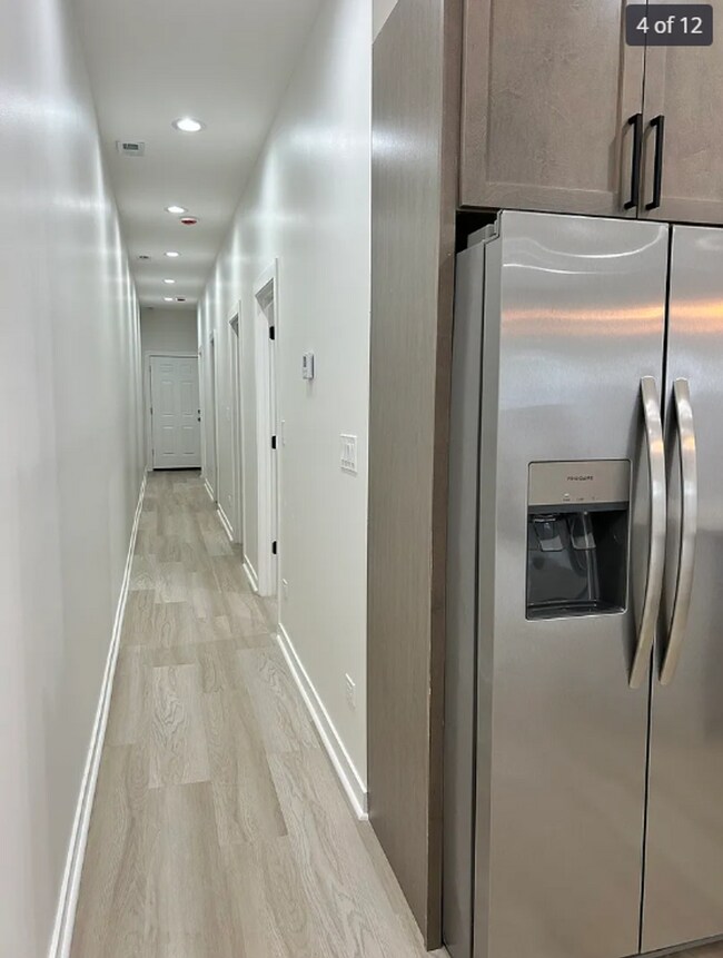 Photo - 1058 N Central Park Ave Unit G