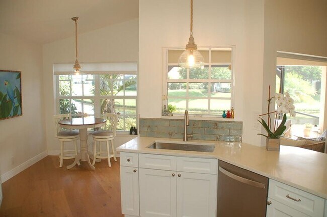 Photo - 16450 Riverwind Dr