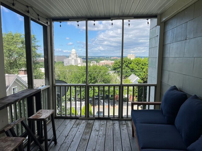 Magnificent State House views! - 21 Jenckes St Apartments Unit 21 Jenckes #2