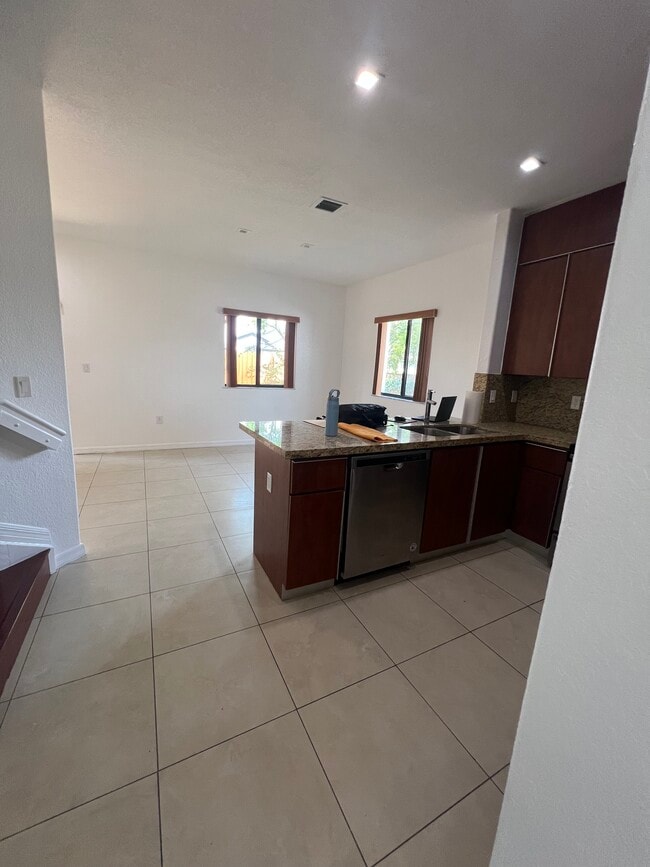 Photo - 16303 SW 44th Ter