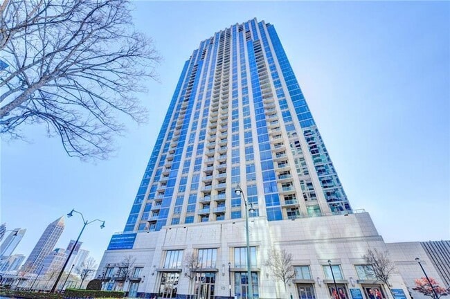 Building Photo - 270 17th St NW Unit 2602