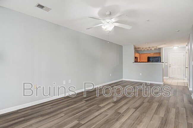 Photo - 7108 W Friendly Ave