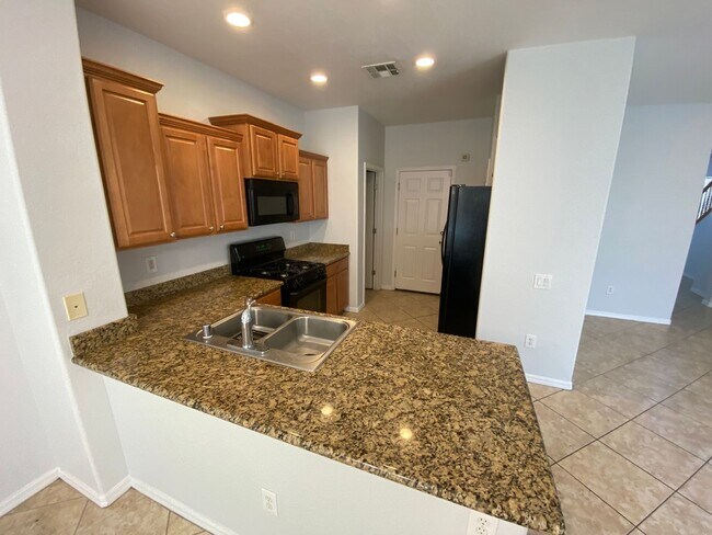 Photo - 3 bed/2.5 bath home located in North Las Vegas