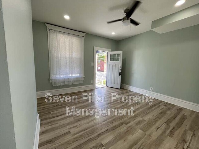 Photo - 1347 E Livingston Ave Unidad 1347