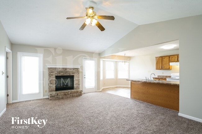 Photo - 221 Westridge Blvd