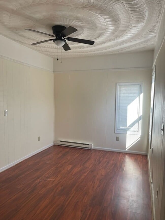 Photo - WILLOUGHBY BEACH / NAVAL BASE AREA FOR RENT!!