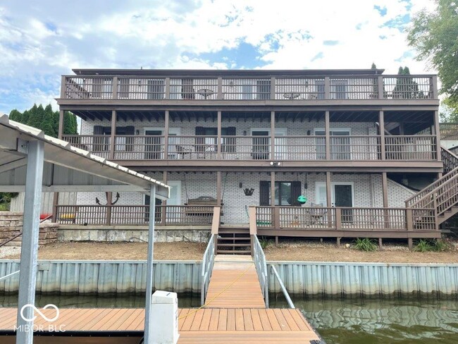 Building Photo - 709 Shoreline Dr Rental