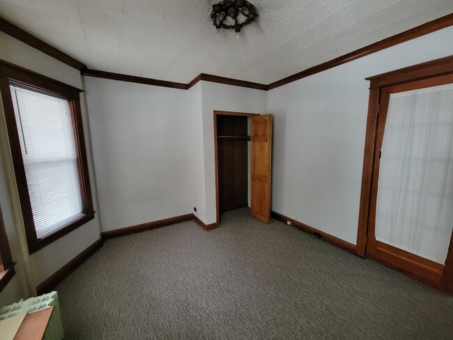 Photo - 929/931 e 6th st Unit 1