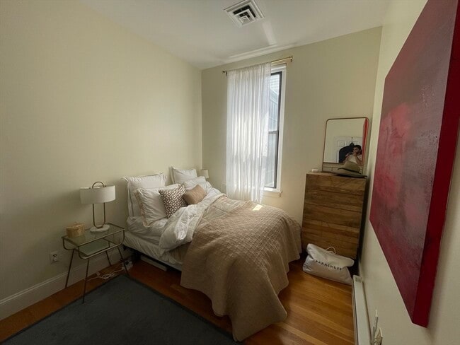 Photo - 295 Commonwealth Ave Unidad 102