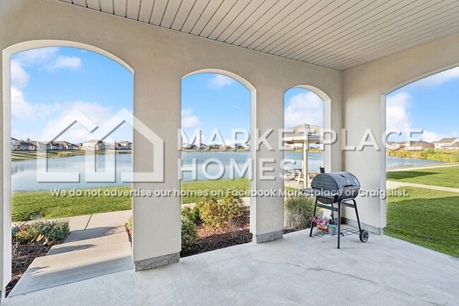Photo - 129 Oak Landing Ln