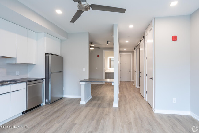 Photo - 607 S 11th St Apartment Unit 203