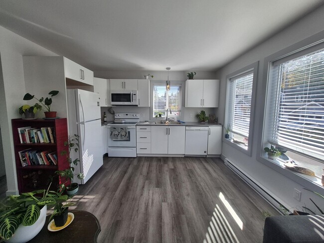 Photo - 2513 W Trail Ct