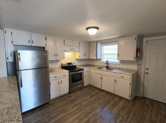 Photo - Remodeled 4 Bedroom Home AVAILABLE NOW!