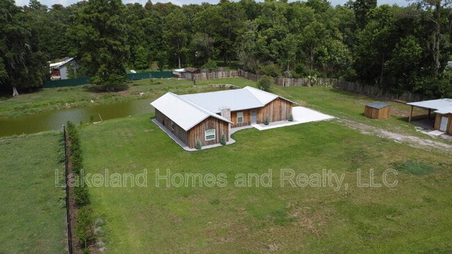 Photo - 210 Josh Reynolds Rd