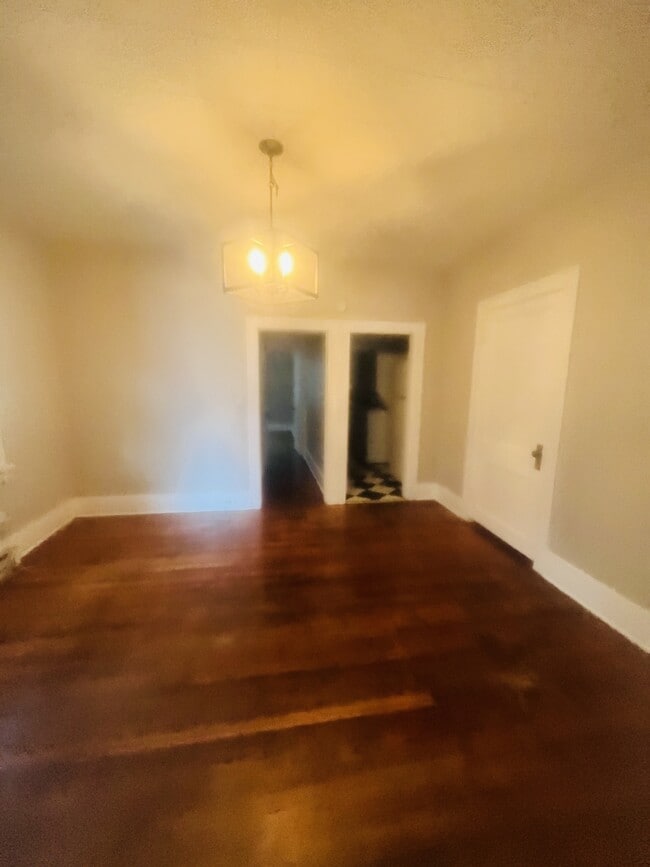 Photo - 1831 W Park Pl