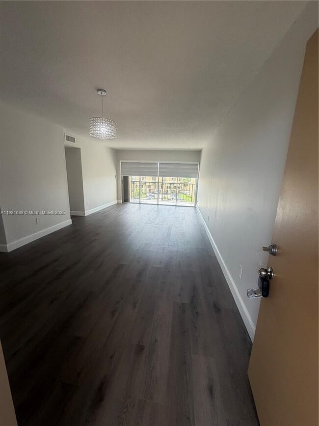 Photo - 9150 Fontainebleau Blvd Unit 509