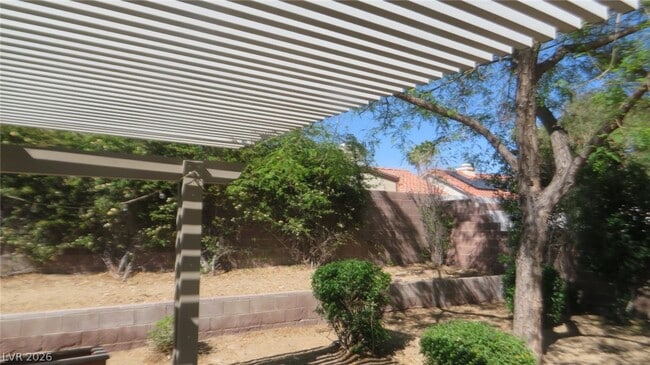 Photo - 5608 Crimson Ridge Dr