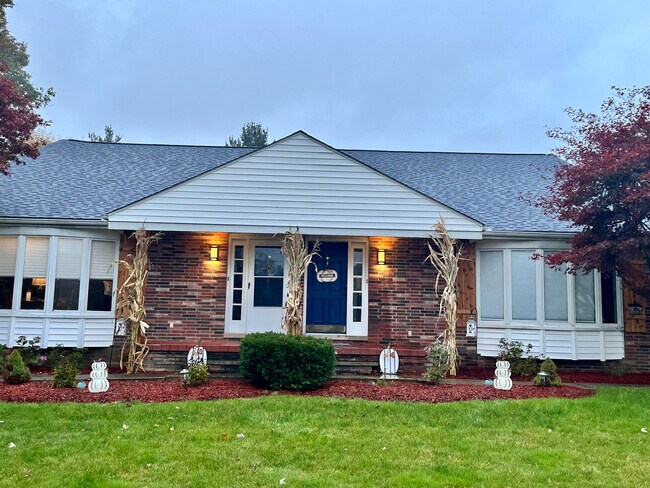 Photo - 18475 Bennett Rd