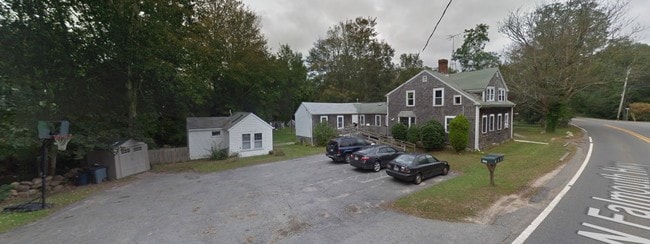 Photo - 246 N Falmouth Hwy