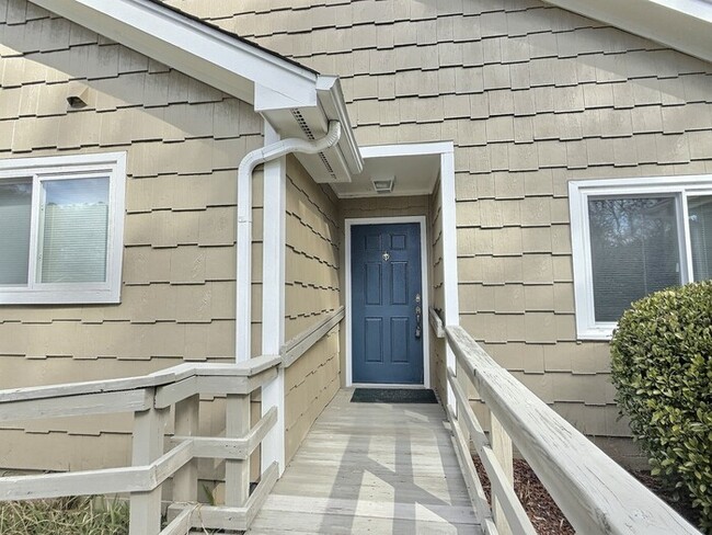 Photo - 4207 Pin Oak Dr House