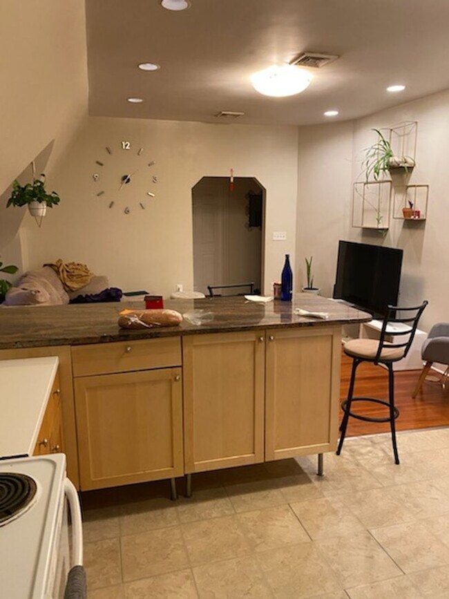 Photo - 345s Unit 3