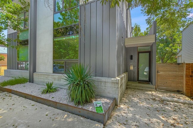 Building Photo - 3801 Grayson Ln Unit B
