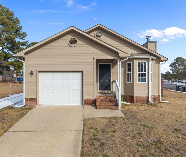 Photo - 1421 Matilda Ct