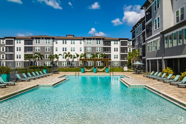 9611 Kona Village Dr Riverview, FL 33578-5209 - The Oasis at 301