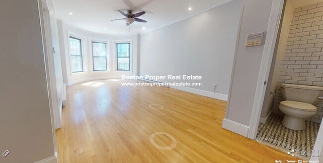 Photo - 827-829 Boylston St Unit 202