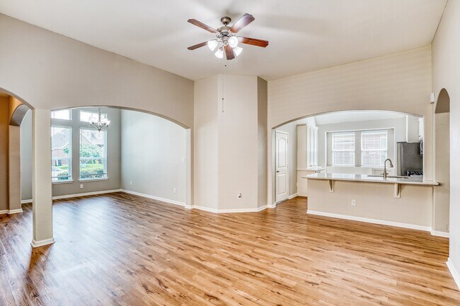 Photo - 4810 Bay Vista Dr