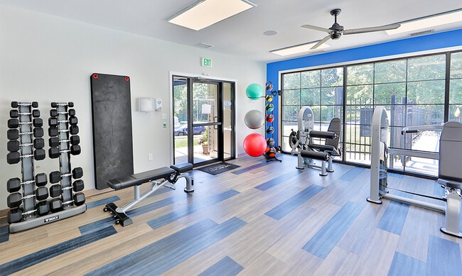 Skylark Pointe Apartment Homes