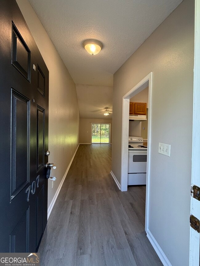 Photo - 707 E Lawnwood Ave