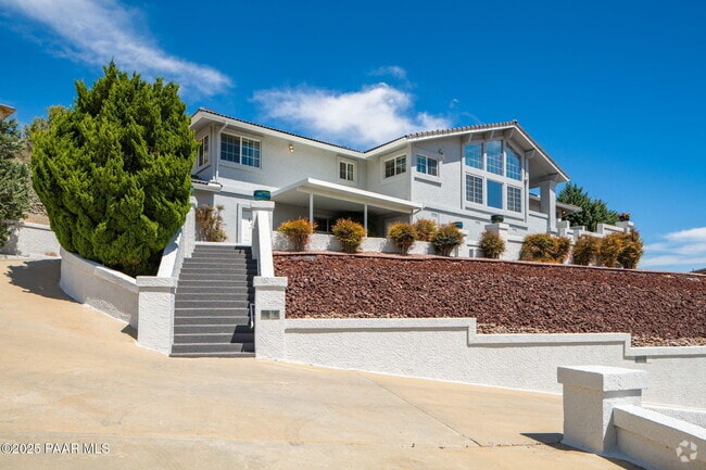 Building Photo - 10676 Singletree Trail Rental