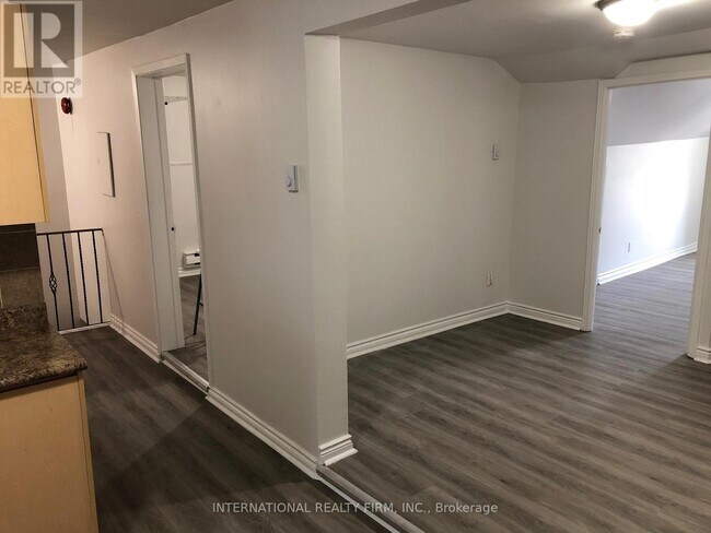 Photo - 274 George St Unit 3A