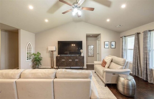 Photo - 6108 SW Warrington Rd